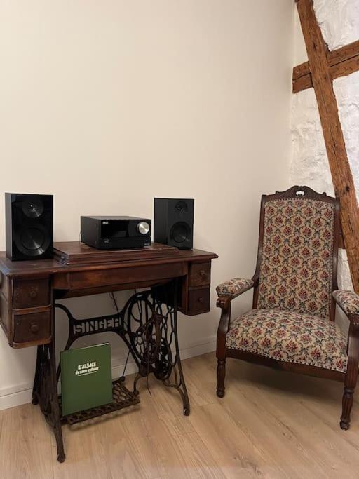 Nouvel Appartement, Le Colombage Heureux セレスタ エクステリア 写真